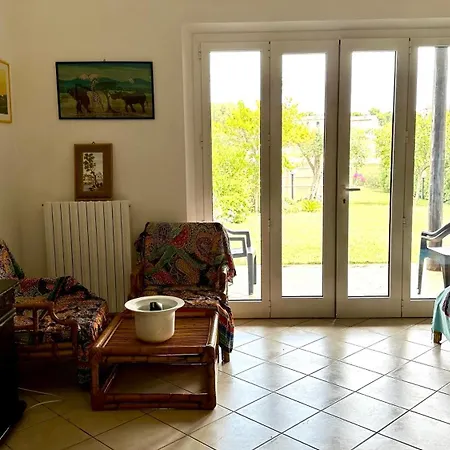 N084 - Numana, Quadrilocale Con Meraviglioso Giardino